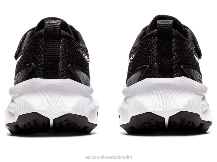 Asics novablast 2 förskola barn D6D04417 svart vit