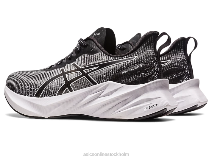 Asics novablast 3 le kvinnor D6D02268 vit svart